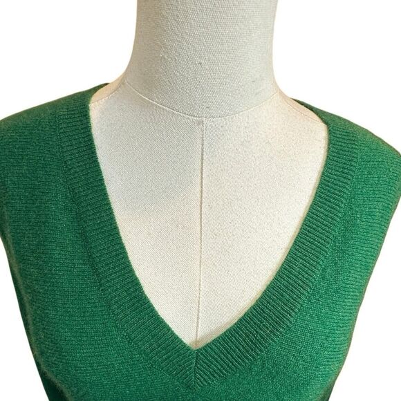 Sofia 100% Cashmere V Neck Ribbed Hem Emerald Green Pullover Sweater Women’s XS - Picture 2 of 15